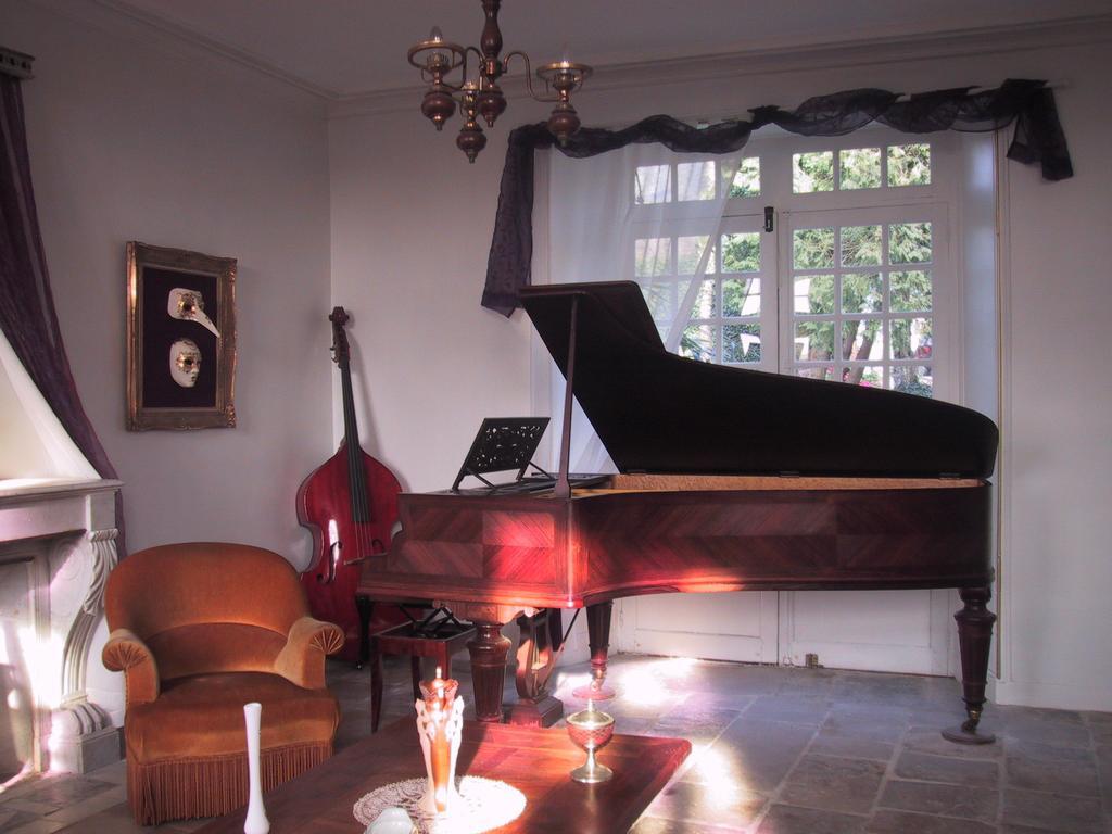 Caumont-Sur-Aure Le Relais Du Mont Chauve B&B 외부 사진
