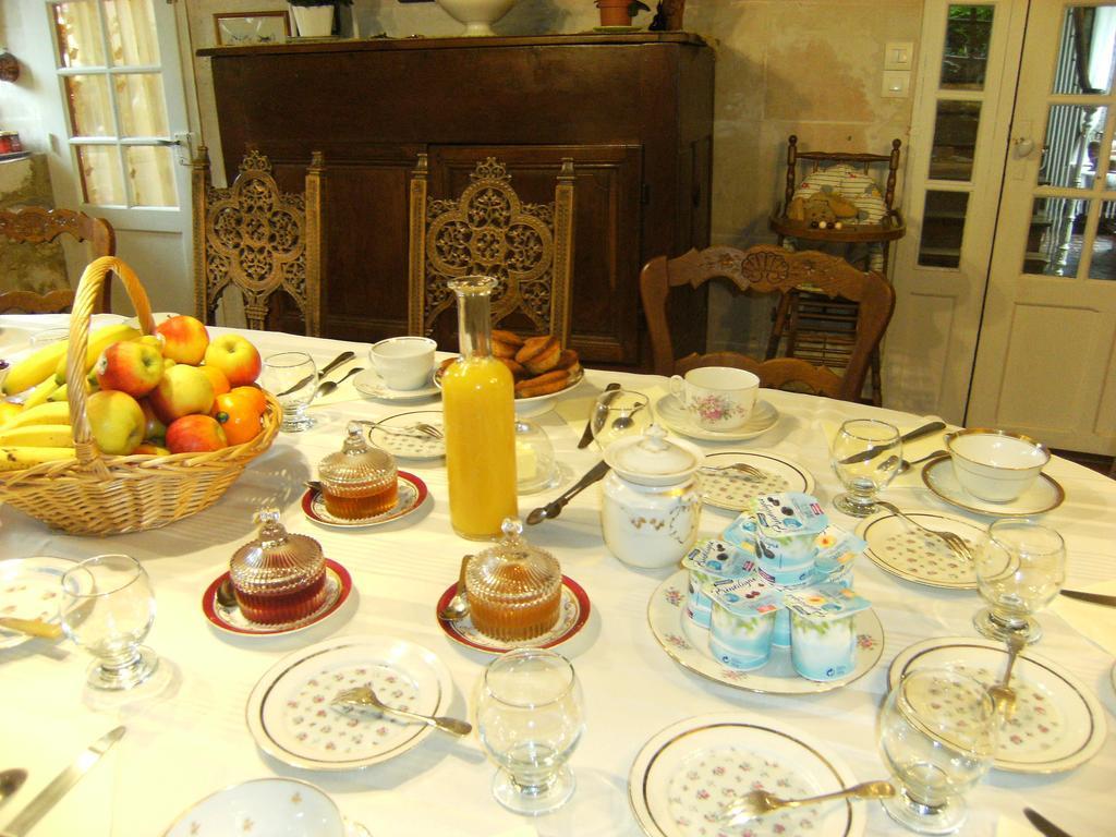 Caumont-Sur-Aure Le Relais Du Mont Chauve B&B 외부 사진