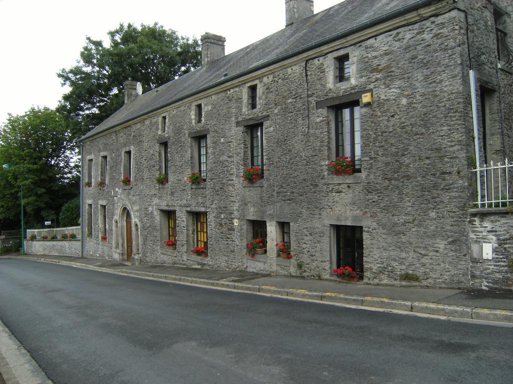 Caumont-Sur-Aure Le Relais Du Mont Chauve B&B 외부 사진