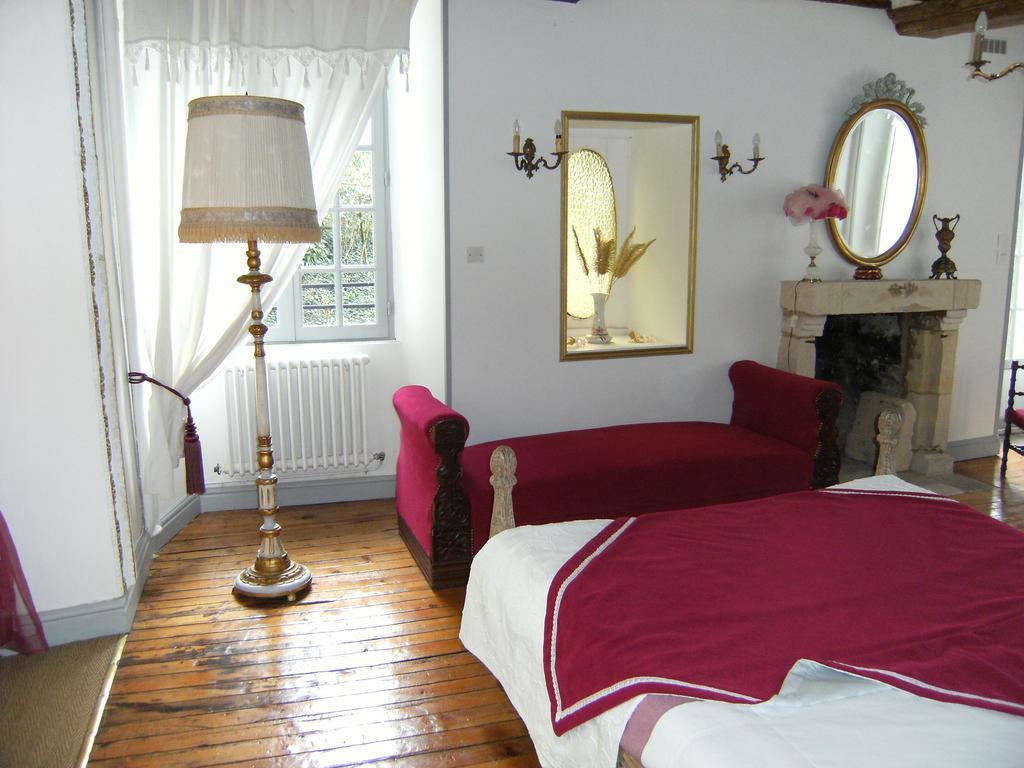 Caumont-Sur-Aure Le Relais Du Mont Chauve B&B 객실 사진