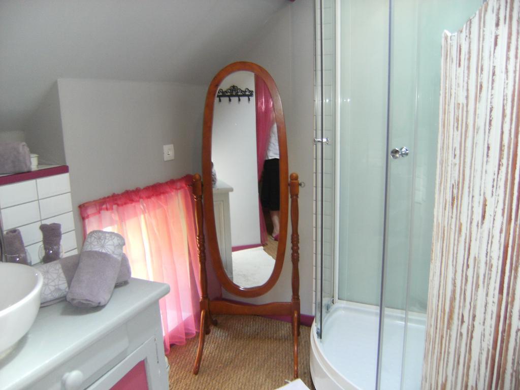 Caumont-Sur-Aure Le Relais Du Mont Chauve B&B 객실 사진