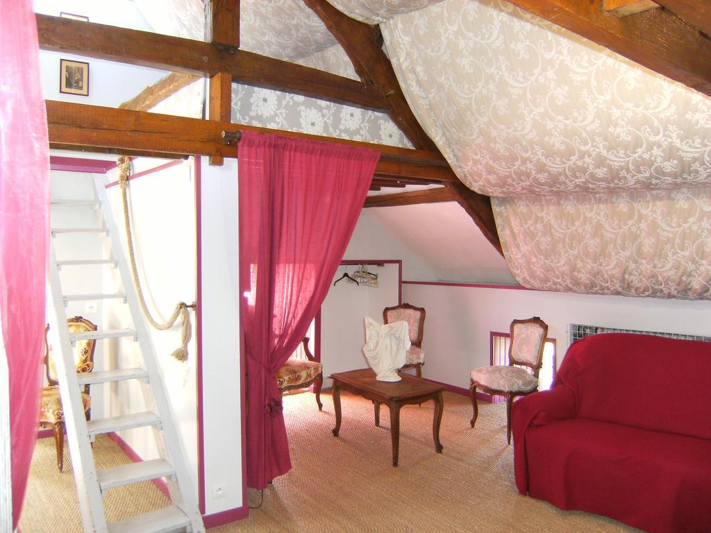 Caumont-Sur-Aure Le Relais Du Mont Chauve B&B 외부 사진